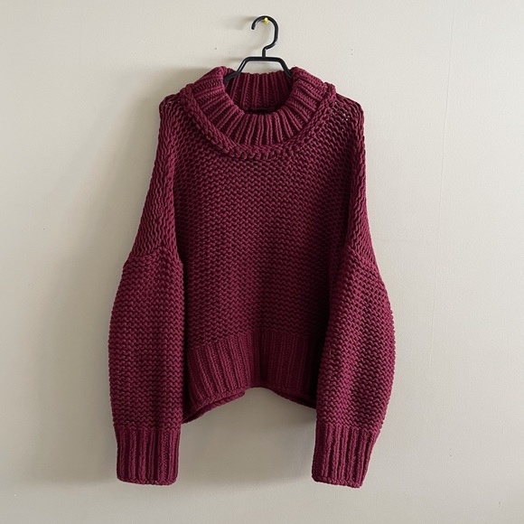 Free People Sweaters - Free People chunky knit sweater